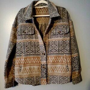 Mystree Shacket Size Large Blanket Coat